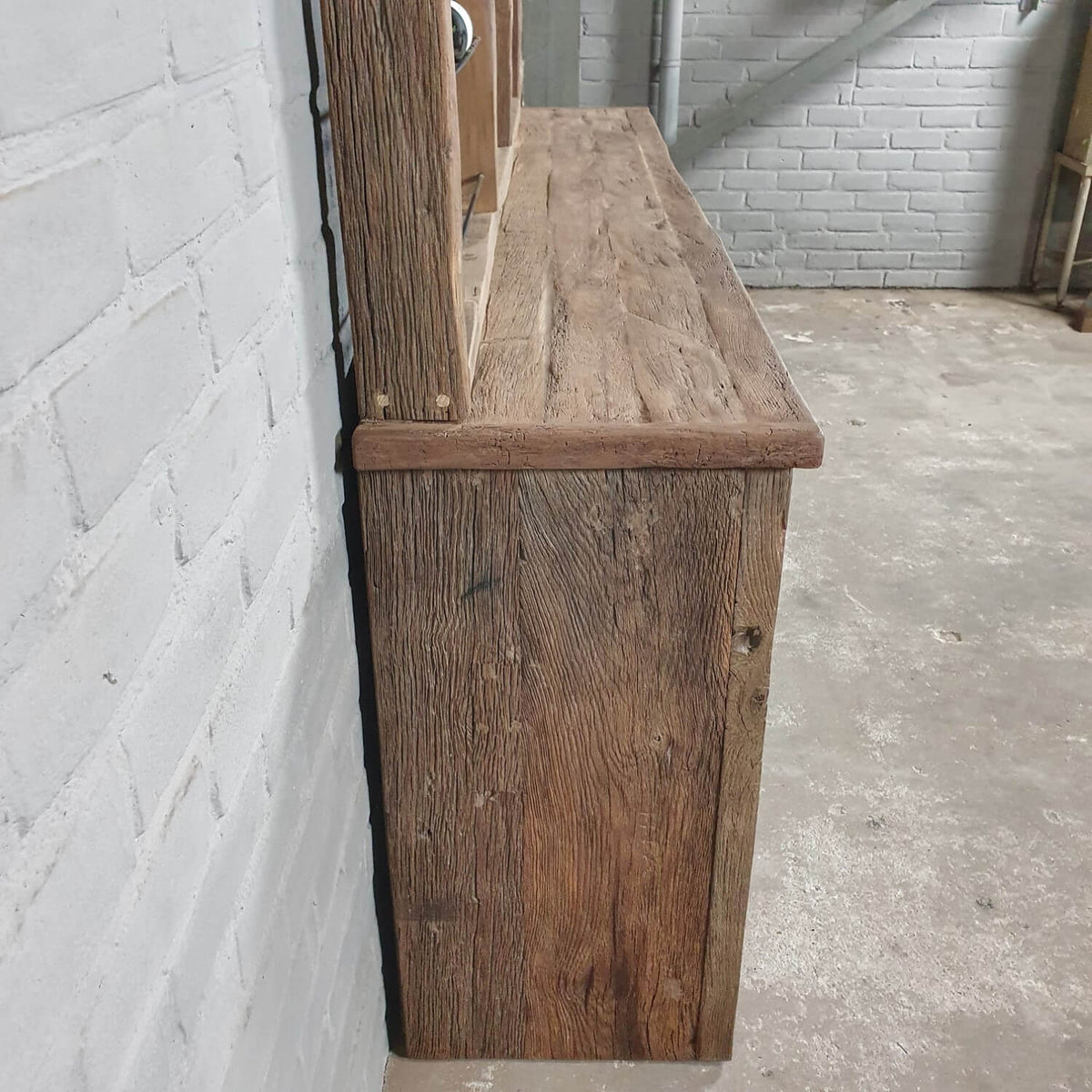 Wijnkast industrieel van oud eikenhout en staal - D010