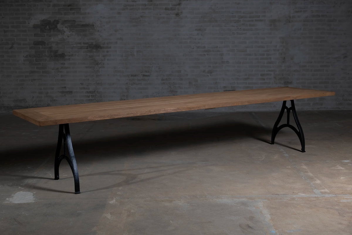 Houten Tuintafel op maat - Gietijzeren tafelpoten - T21