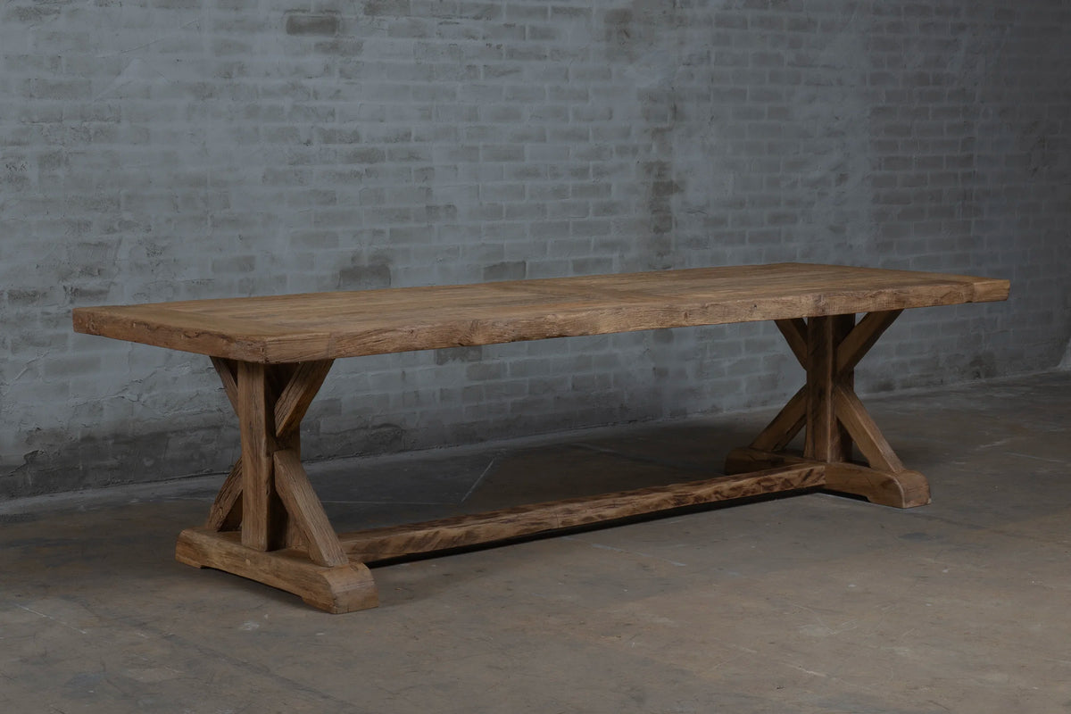 Kloostertafel in landelijke stijl op maat gemaakt