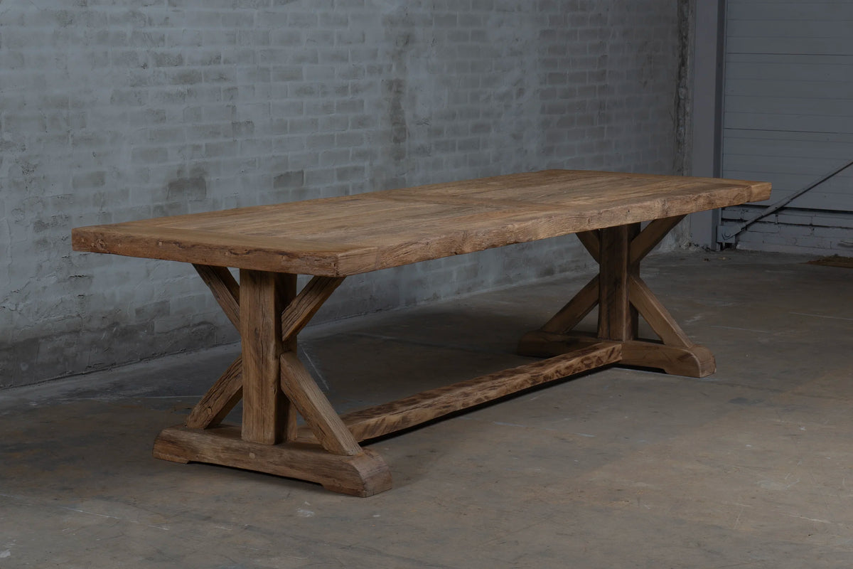 Kloostertafel in landelijke stijl op maat gemaakt