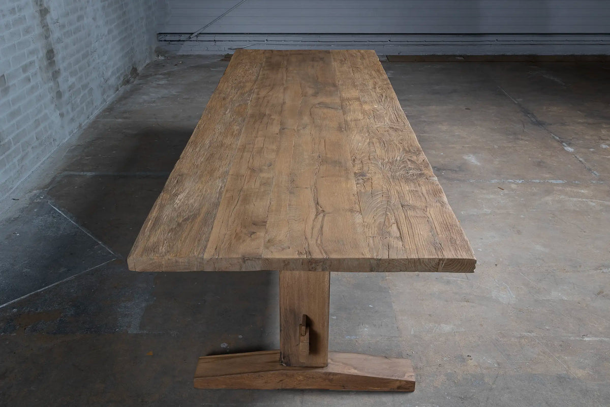 Zonverbrand oud eiken kloostertafel Münster - Z008