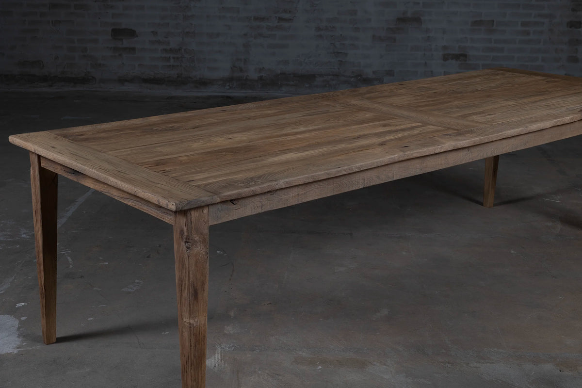 Franse eiken eettafel Pierre van rustiek hout - Op voorraad - H027