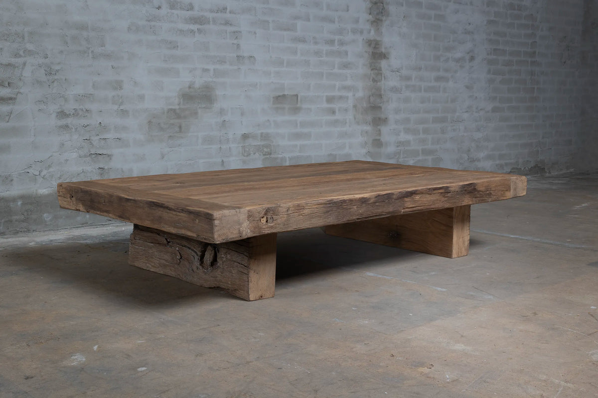 Robuuste landelijke salontafel Hubert - oud eikenhout - Z036