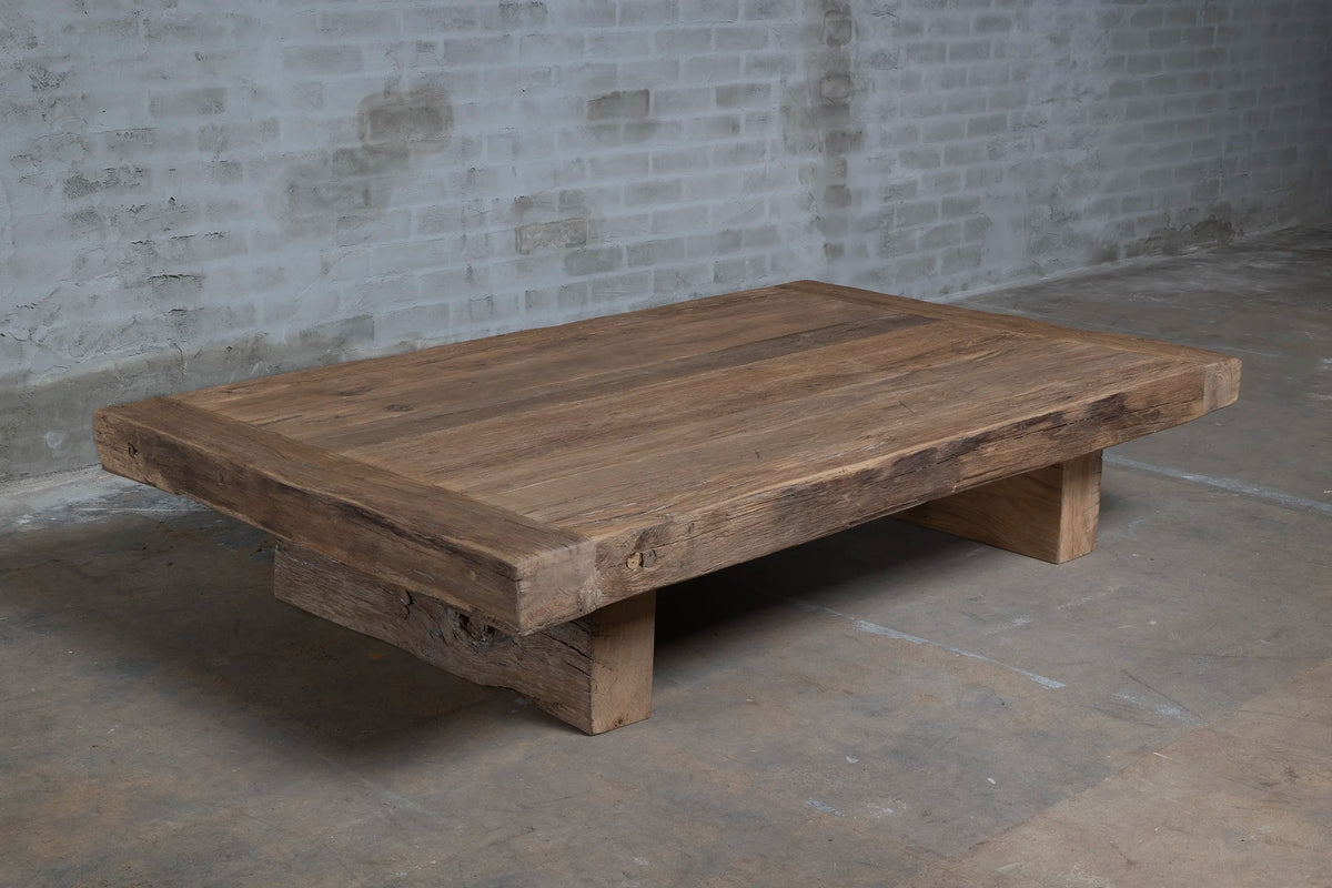 Robuuste landelijke salontafel Hubert - oud eikenhout - Z036