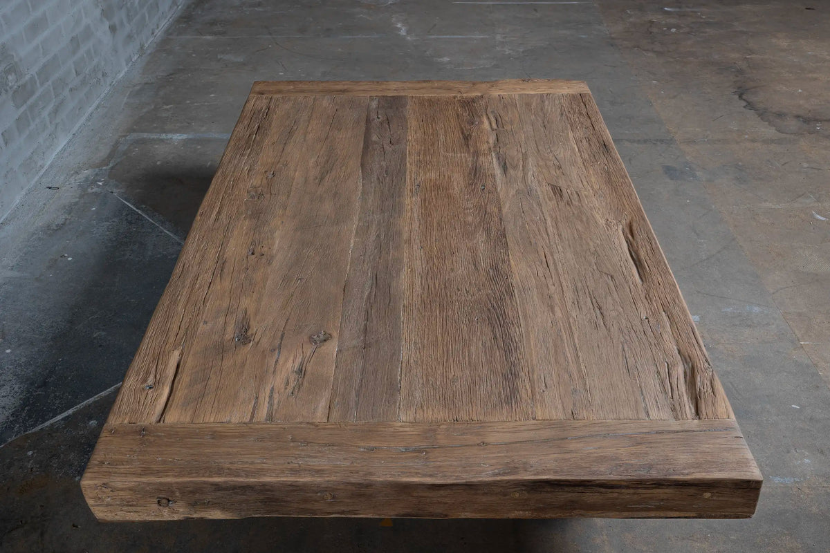 Robuuste landelijke salontafel Hubert - oud eikenhout - Z036