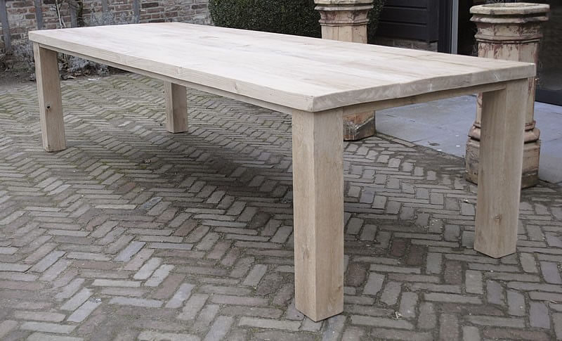 Eikenhouten eettafel met blokpoten - G006