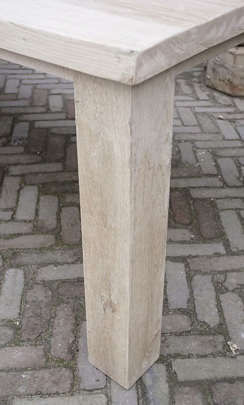 Eikenhouten eettafel met blokpoten - G006