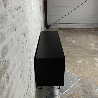 TV-meubel - modern dressoir - oud eiken en staal - D013