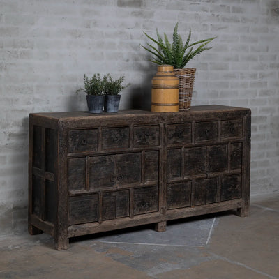 Oud Chinees dressoir van iepenhout - Zwarte patina - 4 deurs D031