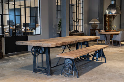 Industriële eiken eettafel - hoogte verstelbaar onderstel – DT21