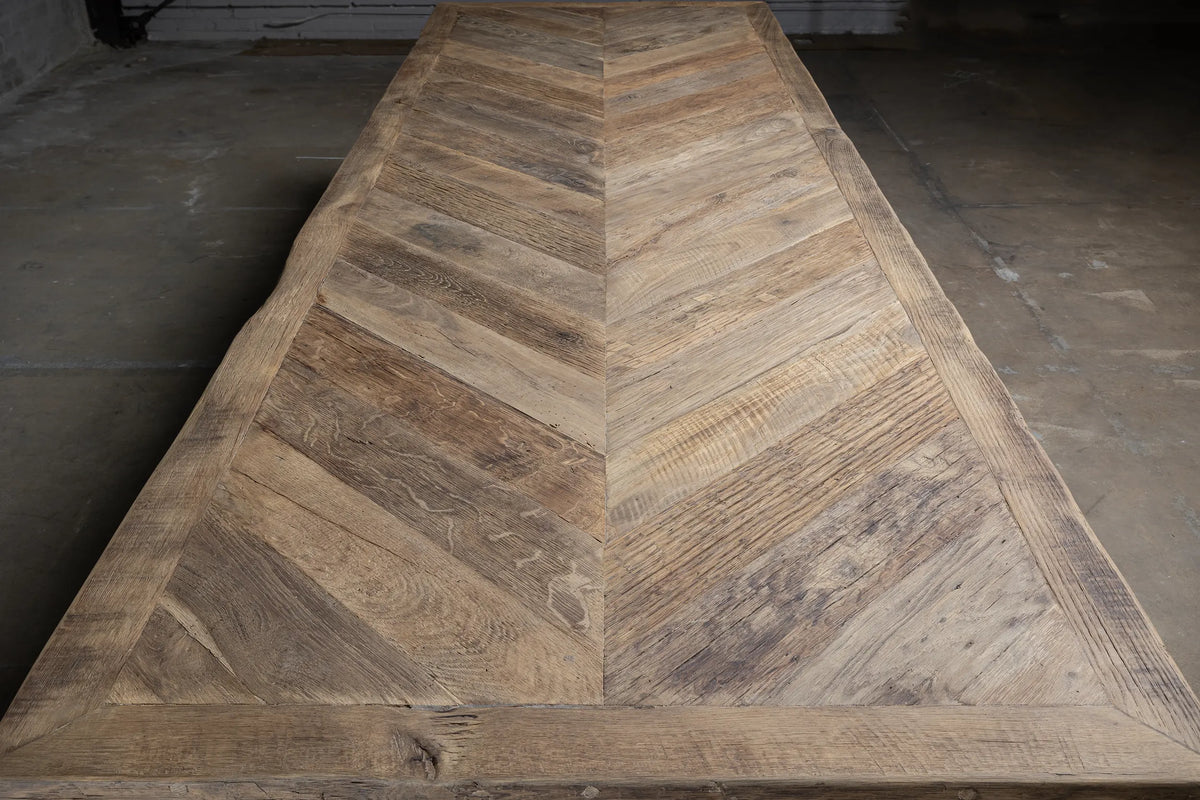 Industriële Visgraat Eettafel - hoogte verstelbaar – DT21-V