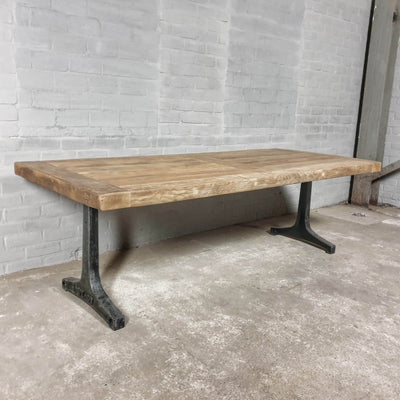 Industriële eiken eettafel met stalen onderstel op maat - DT37