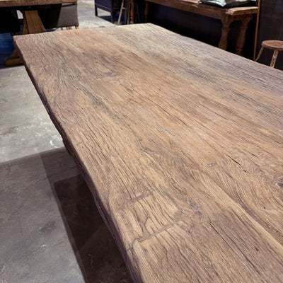 Hoogte verstelbare industriële eettafel - Op voorraad - H007