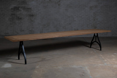 Houten Tuintafel op maat - Gietijzeren tafelpoten - T21
