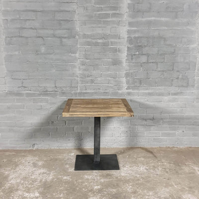 Industriele Bistro tafel met stalen poot en oud eikenhout – DT41