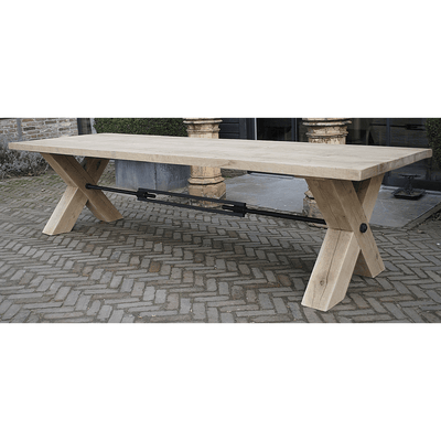 Industriële eettafel met kruispoten en eiken blad - G001