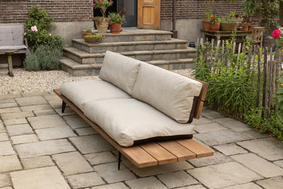 Moderne houten tuinbank met ijzeren onderstel - TB01