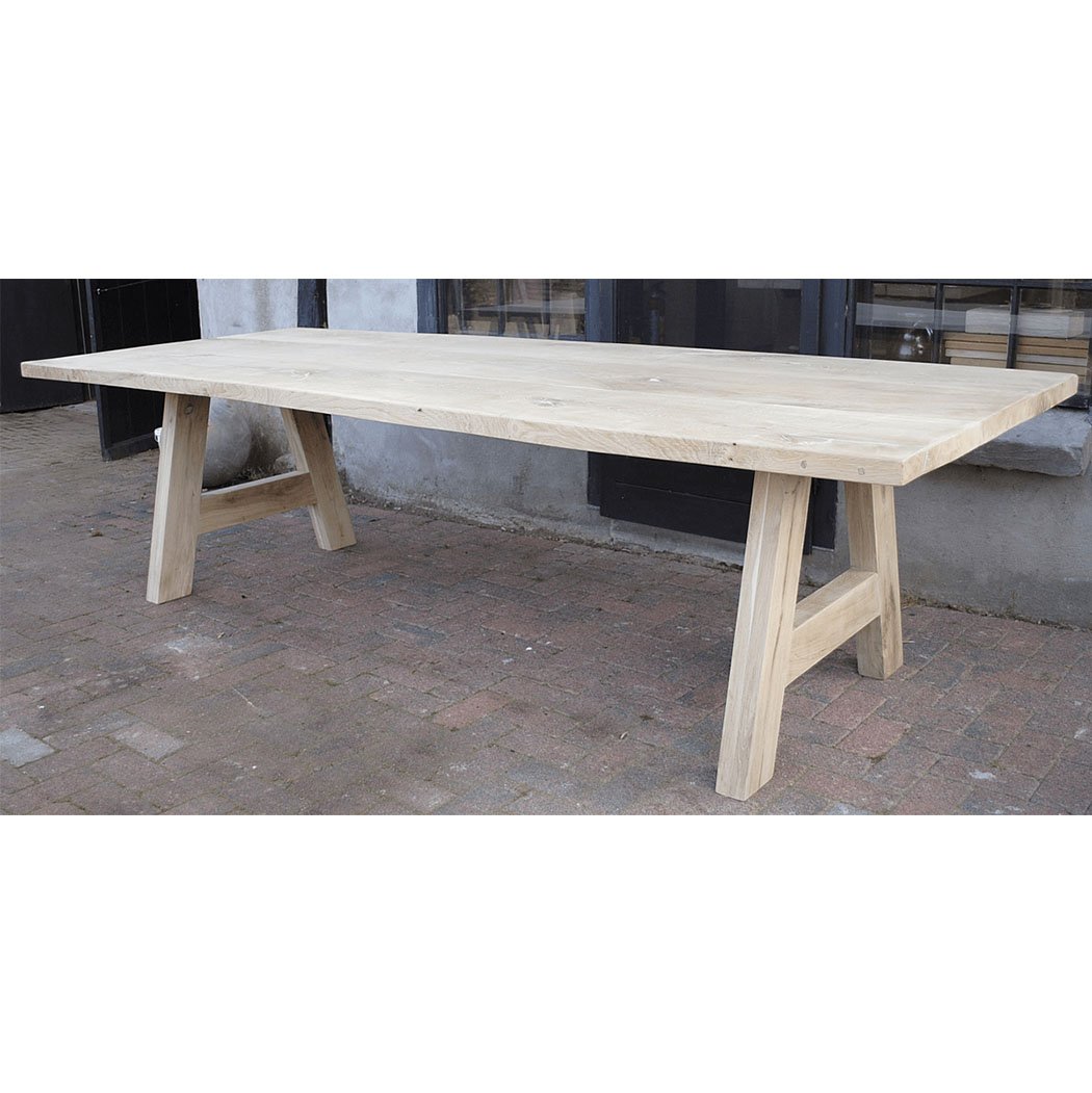 Scandinavische eettafel van rustiek eikenhout - G019