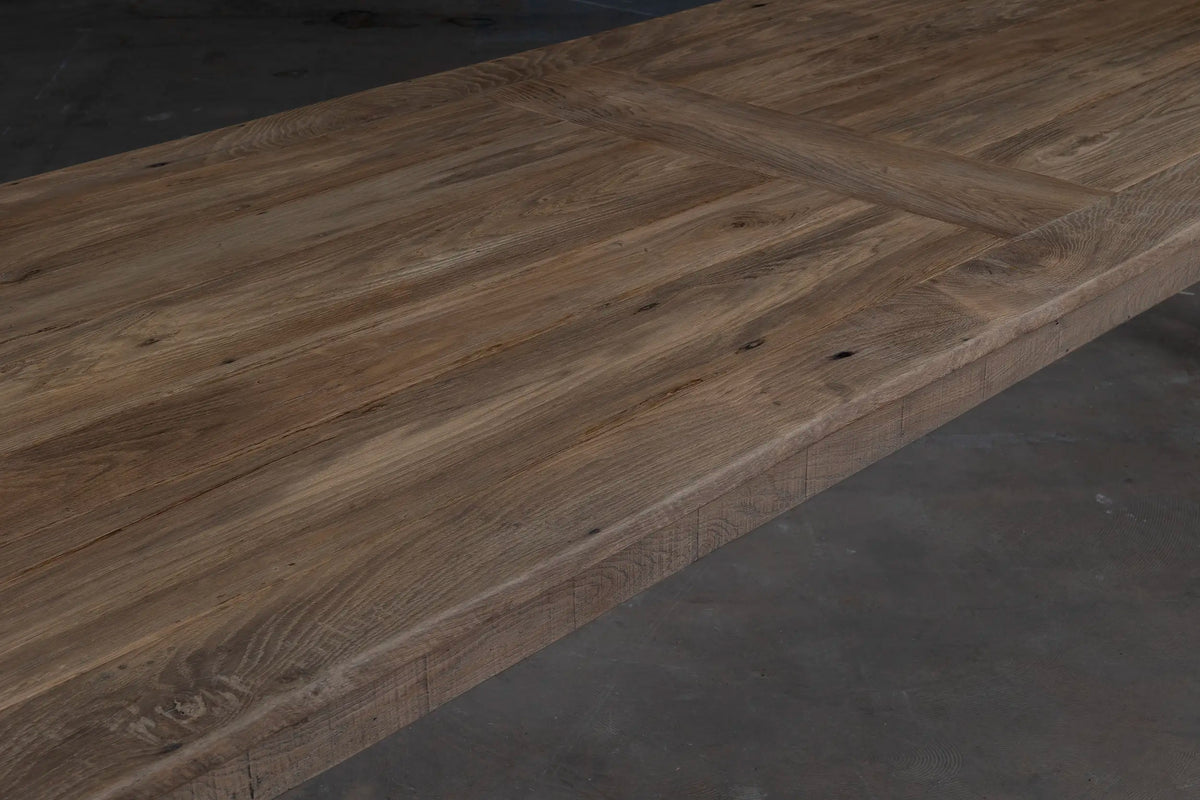 Franse eiken eettafel Pierre van rustiek hout - Op voorraad - H027