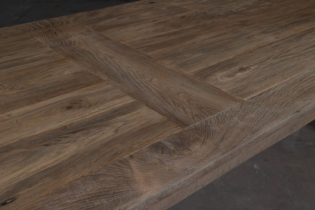 Franse eiken eettafel Pierre van rustiek hout - Op voorraad - H027