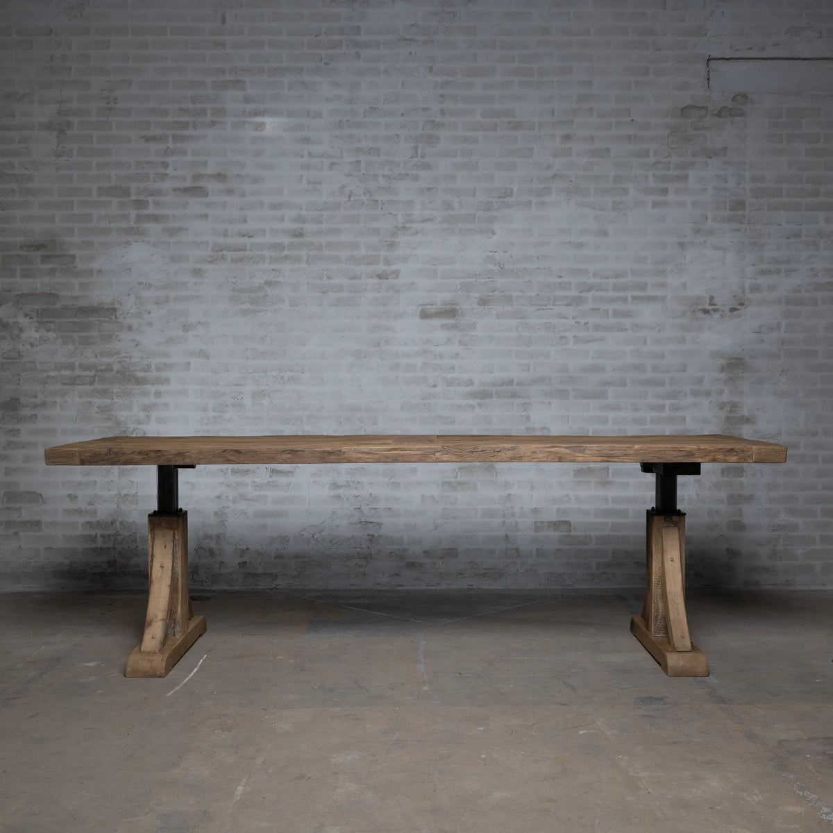 Oud Eiken Kloostertafel Como – Elektrisch Verstelbaar - Volta Z041