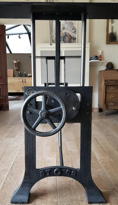 Industrieel gietijzeren onderstel tafel - hoogte verstelbaar - DT03-LOS