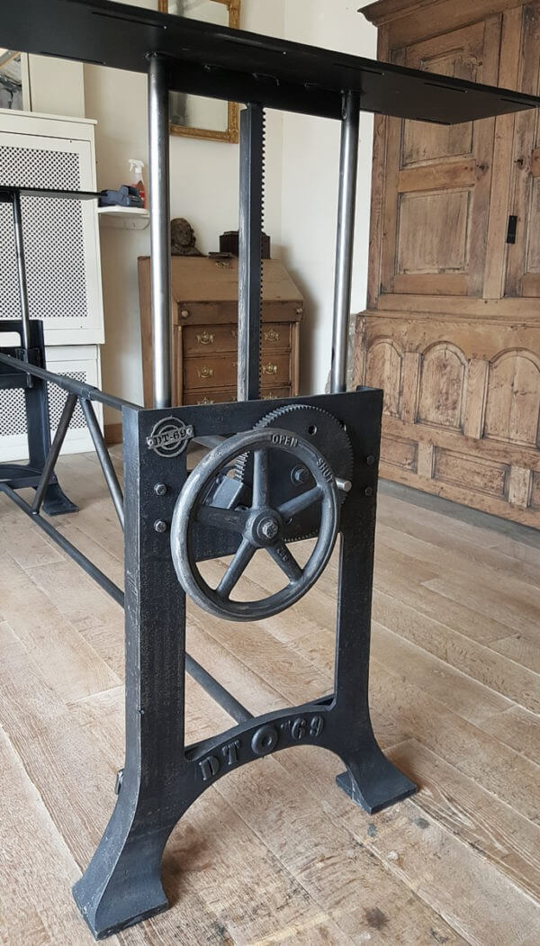 Industrieel gietijzeren onderstel tafel - hoogte verstelbaar - DT03-LOS
