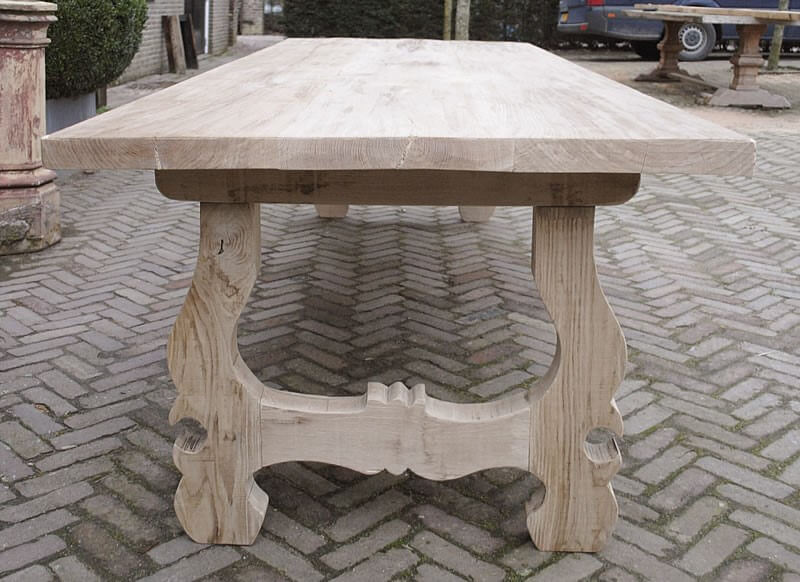Eikenhouten eettafel in Haciënda stijl - G005