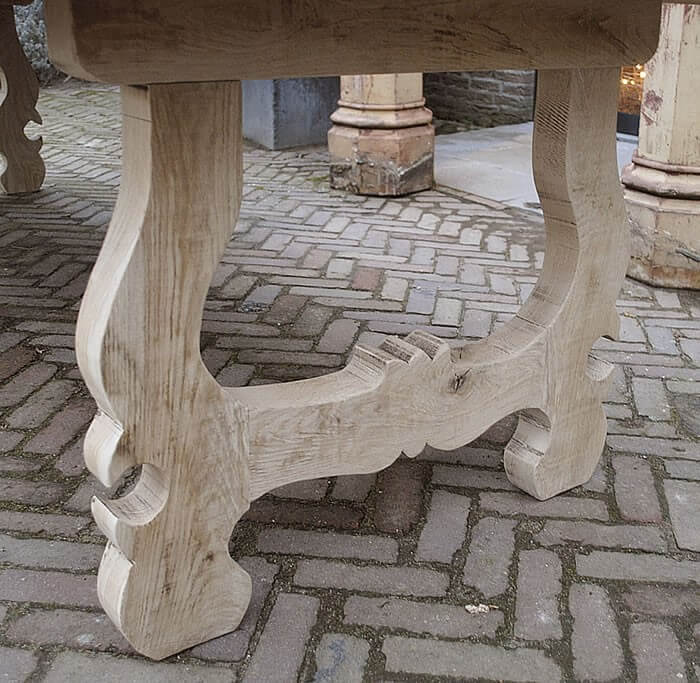 Eikenhouten eettafel in Haciënda stijl - G005
