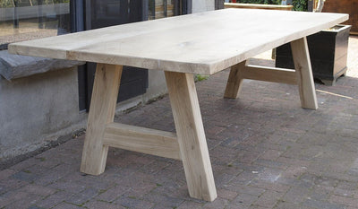 Scandinavische eettafel van rustiek eikenhout - G019