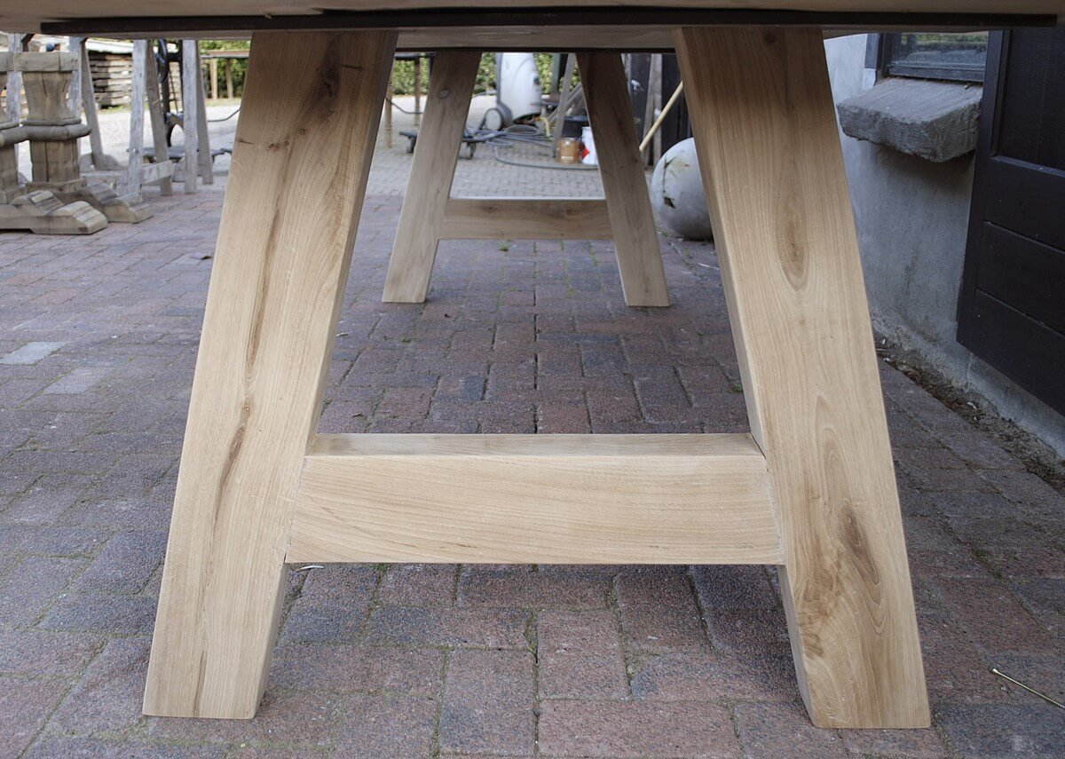 Scandinavische eettafel van rustiek eikenhout - G019