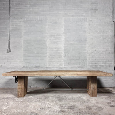 Hoogte verstelbare eettafel - oud eiken onderstel - Z015