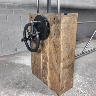 Hoogte verstelbare eettafel - oud eiken onderstel - Z015