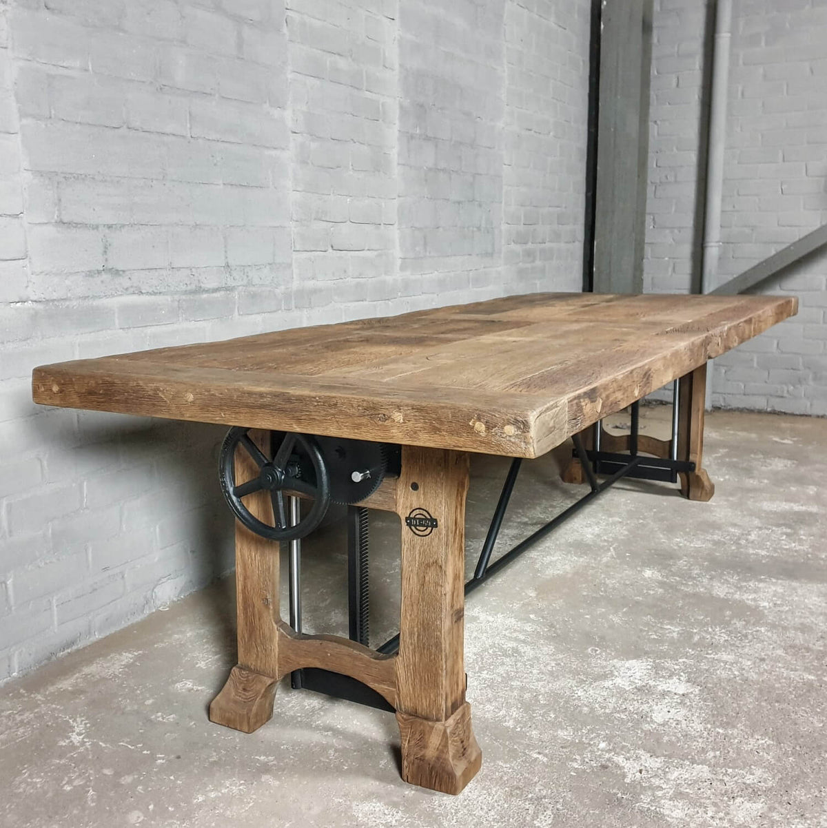 Eiken eettafel St Moritz in hoogte verstelbaar - Op maat - Z024